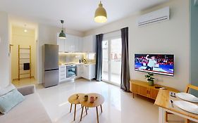 White Mint Apartment